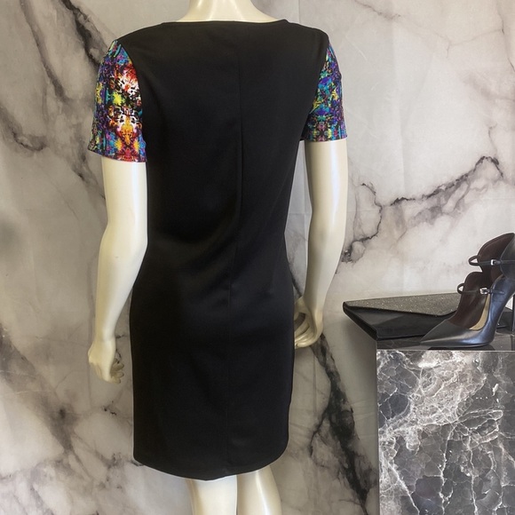 Multicolored abstract print dress - Picture 3 of 5